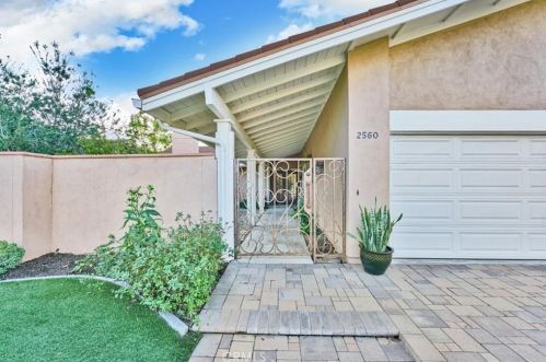 2560 Shadow Ridge Ln, Orange, CA 92867-2051