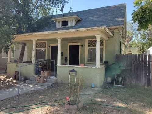 3929 Locust St, Riverside CA  92501-3123 exterior