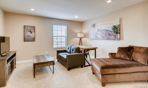 7631 Winnipeg St, Denver CO  80016 exterior