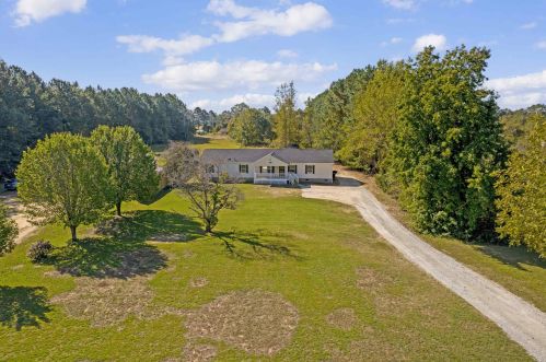 2380 Byrds Mill Rd, Erwin, NC 28339-8318