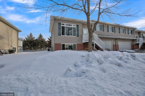 1307 Constitutional Dr, Waterford, MN 55057-3547