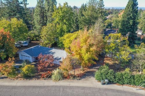 4943 Buena Vista Ave, Fair Oaks, CA 95628-5214