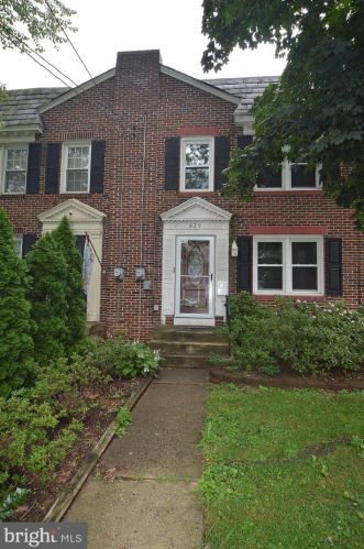 829 Highland Ave, Lancaster, PA 17603-5807
