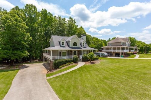 1012 Wooten Dr, Holly Springs, GA 30114-7034