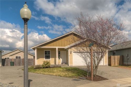 721 206th St, Elk Plain, WA 98387-1855