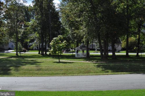 309 Reserve Gate Ter, Silver Spring MD 20905-5040 exterior