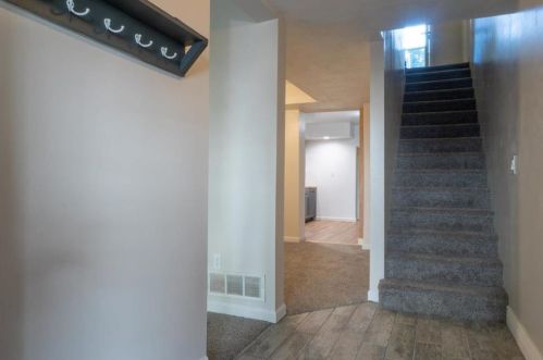 351 2 St, Bangor PA 18013-2512 exterior