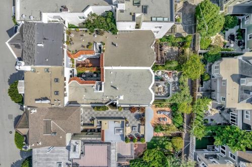 2255 Clay St, San Francisco CA  94115-1929 exterior