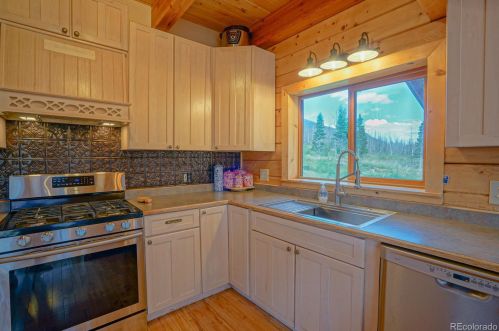 277 Thompson Rd, Wahatoya CO  81055-9648 exterior