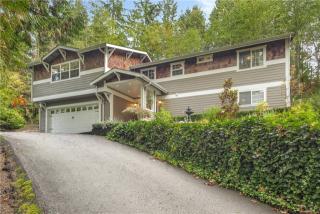 24025 Black Nugget Rd, Bellevue, WA 98029-7616