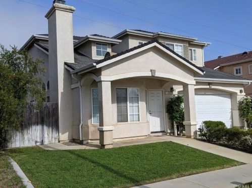 2235 Mon Chere Ln, Santa Maria, CA 93458-9058