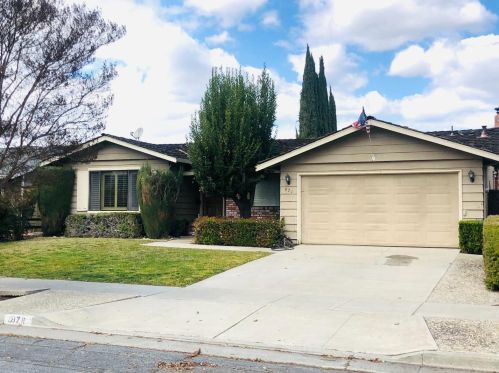 971 Normington Way, San Jose, CA 95136-1762