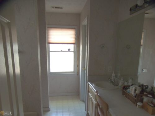 1092 Plantation Way, Conyers GA  30094-4124 exterior