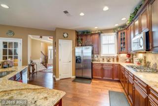 43101 Barnstead Dr, Ashburn, VA 20148-6821