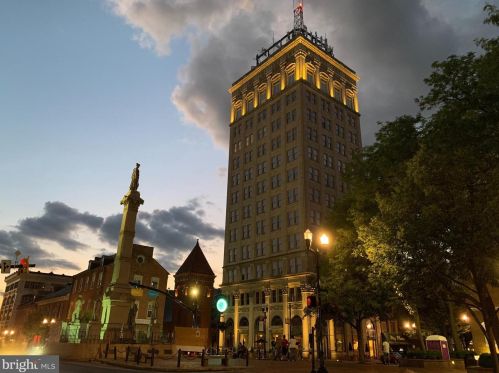 114 Vine St, Lancaster PA  17602-3550 exterior