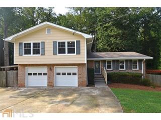 4299 Tucker North Dr, Tucker, GA 30084-3627