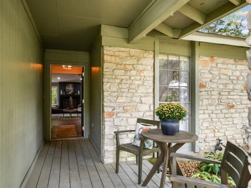 11612 February Dr, Austin TX  78753-2831 exterior