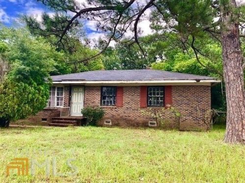 2402 Washington St, Albany, GA 31701-3742