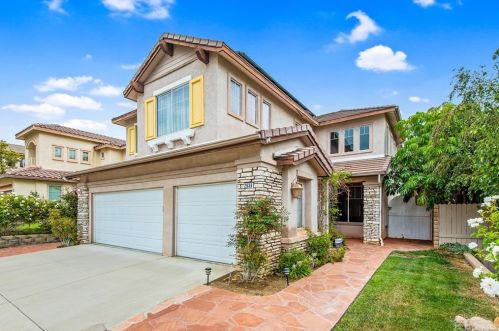 2638 Bloom St, Simi Valley, CA 93063-5795