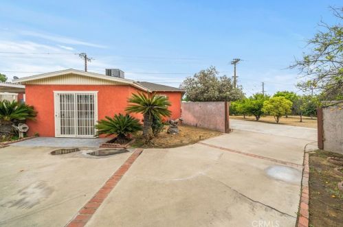 4373 Conning St, Riverside CA  92509-2519 exterior