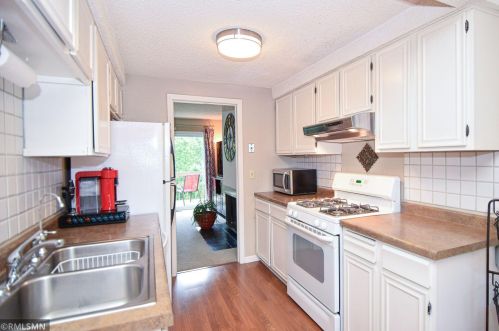 12237 Drake St, Minneapolis, MN 55448-2022