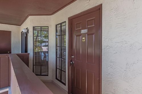 466 Costa Mesa Ter, Sunnyvale, CA 94085-1651