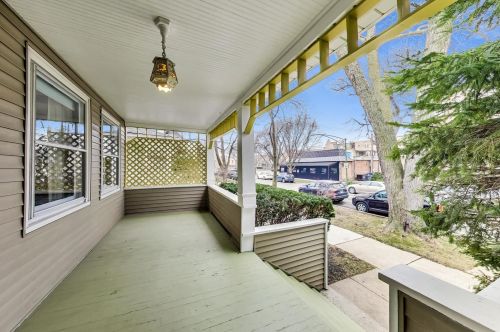 4019 Ridgeway Ave, Chicago, IL 60618-2103