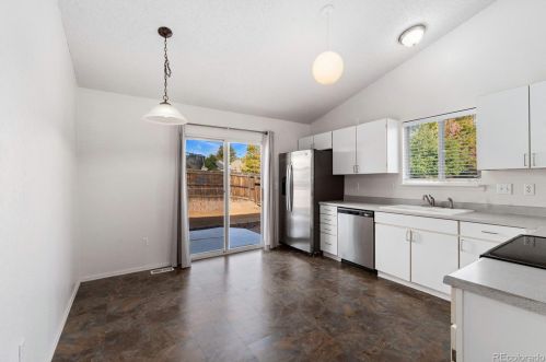 17652 Brown Cir, Aurora CO 80013-4947 exterior