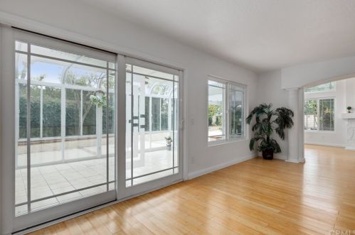 2 Wadsworth, Irvine CA  92620-3722 exterior