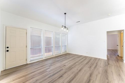 7642 Chadwick Ct, Dallas TX 75248-1600 exterior