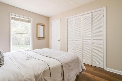 5112 Sabelle Ln, Fort Worth TX  76117-2438 exterior