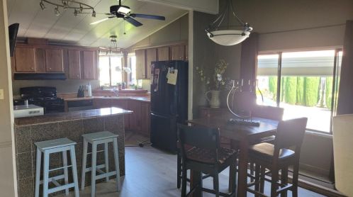 163 Clipper Ln, Modesto, CA 95356-1757