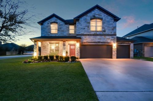 201 Battleship Dr, Georgetown, TX 78628-7149