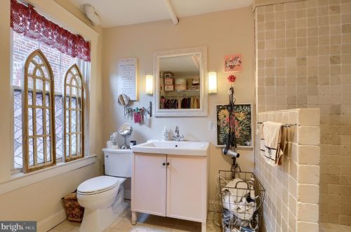 151 Ross St, Lancaster PA  17602-1940 exterior