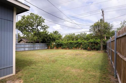 4512 Wabash Ave, Fort Worth TX  76109-2245 exterior