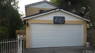 825 Poinsettia Ave, Compton, CA 90221-2125