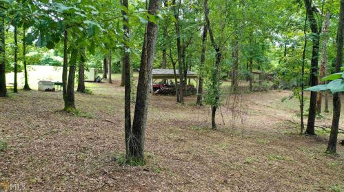 4153 Highway 155, Stockbridge GA  30281-4011 exterior