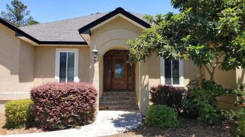 5362 Shamrock Rd, Metter, GA 30439-8582