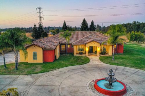 9489 Golden Gate Ave, Citrus Heights, CA 95662-2225