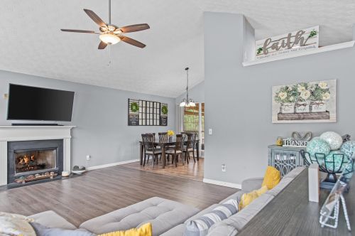 455 Elrod Ave, Jefferson GA  30549-6820 exterior