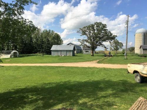 16280 Mosquito Creek Rd, Minerva, MN 56621-4317