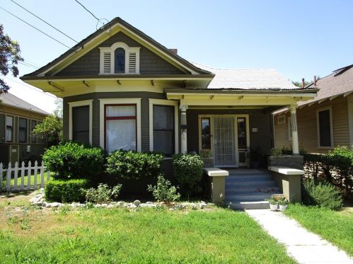 424 Grant St, Redlands, CA 92373-5924