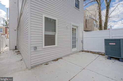 1735 Federal St, Philadelphia PA  19146-3015 exterior