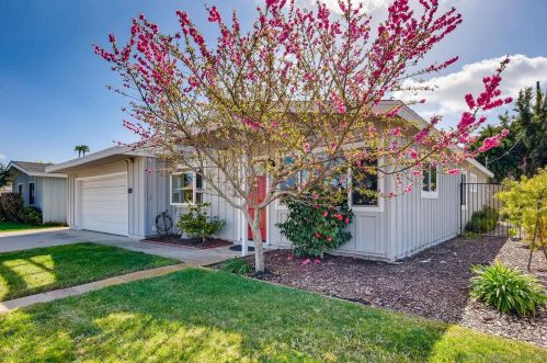 3625 Morlan St, San Diego, CA 92117-1039
