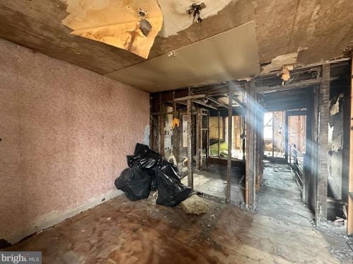 912 Cantrell St, Philadelphia, PA 19148-3118