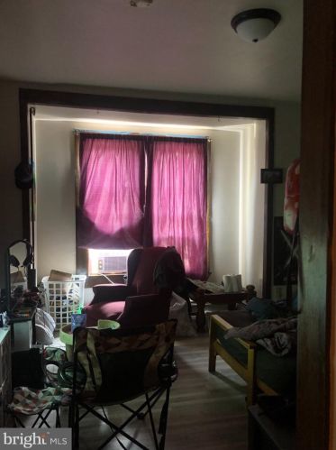 457 Shippen St, Lancaster PA  17602-3637 exterior