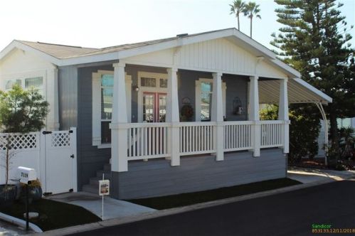 7117 Santa Cruz St, Carlsbad, CA 92011-4640