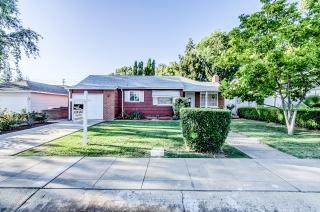 1413 Ayers Ave, Lodi, CA 95242-2477