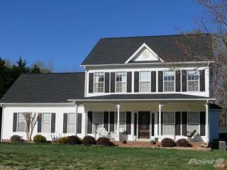 2319 Potter Downs Dr, Waxhaw, NC 28173-8186