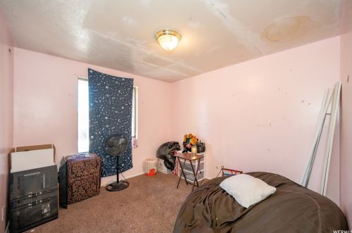 9185 Terri Lynn Dr, Sandy UT 84094-3006 exterior